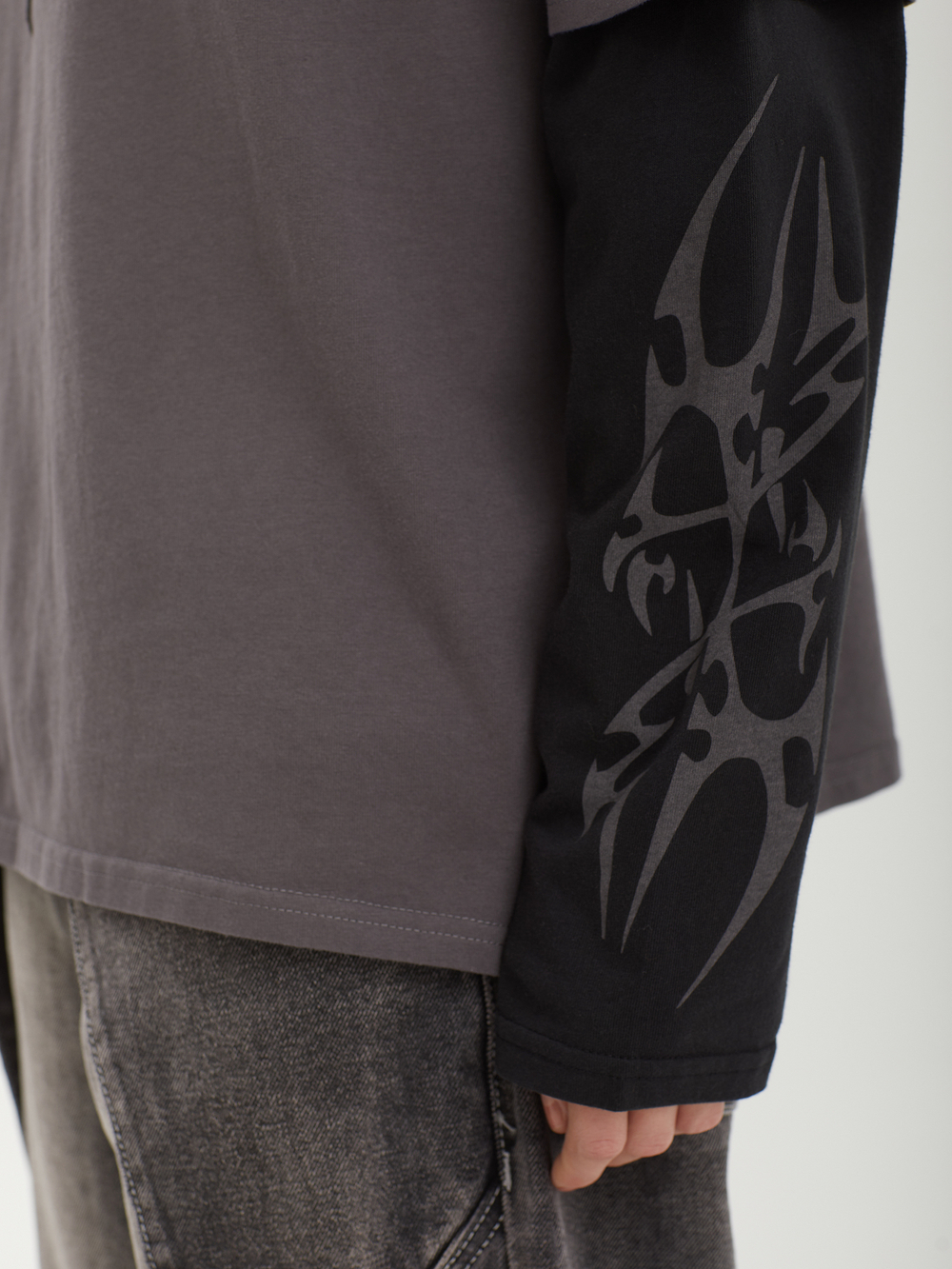 Женский Лонгслив Sigilism Print Grey Layered