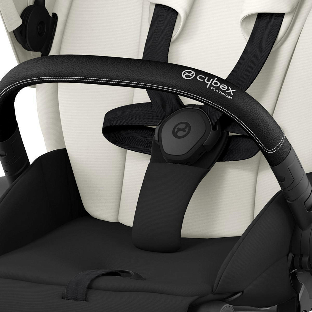 Коляска 3 в 1 Cybex Priam IV Matt Black complete и автокресло Cloud T i-Size Cozy Beige Plus Off White