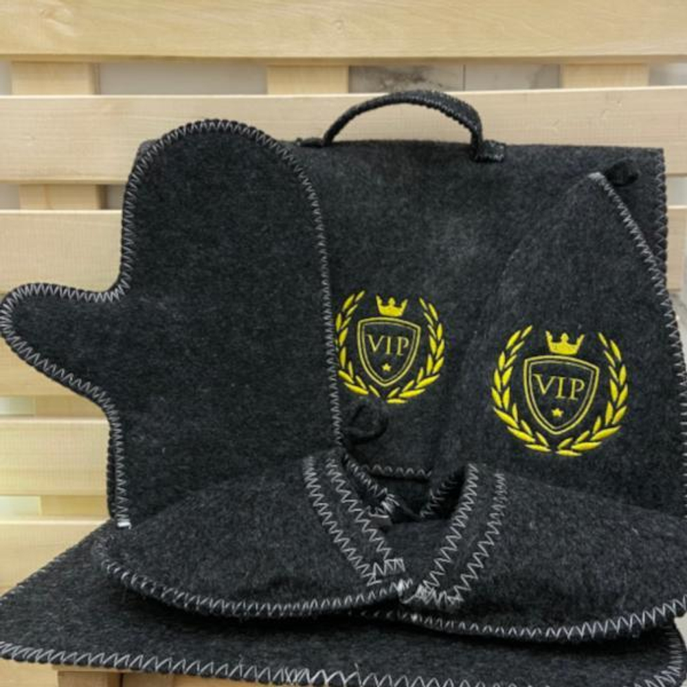 Набор "Портфель" 5 предметов "VIP" (портфель, шапка, варежка, коврик, тапочки)