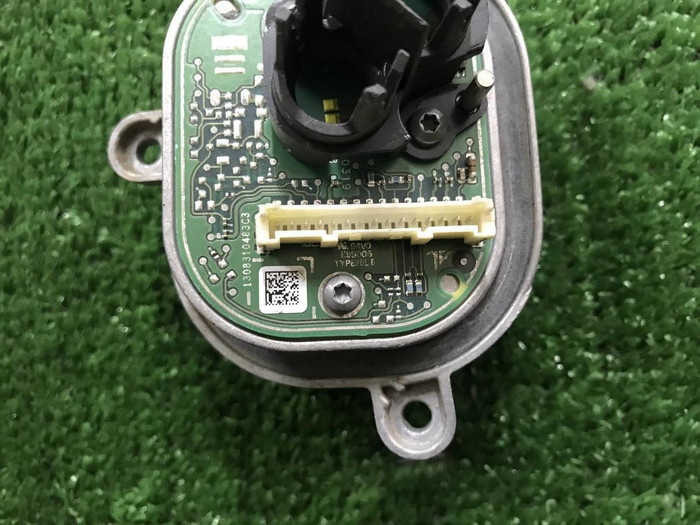 Модуль LED фары правый Audi A4 B9 (2015-2020)