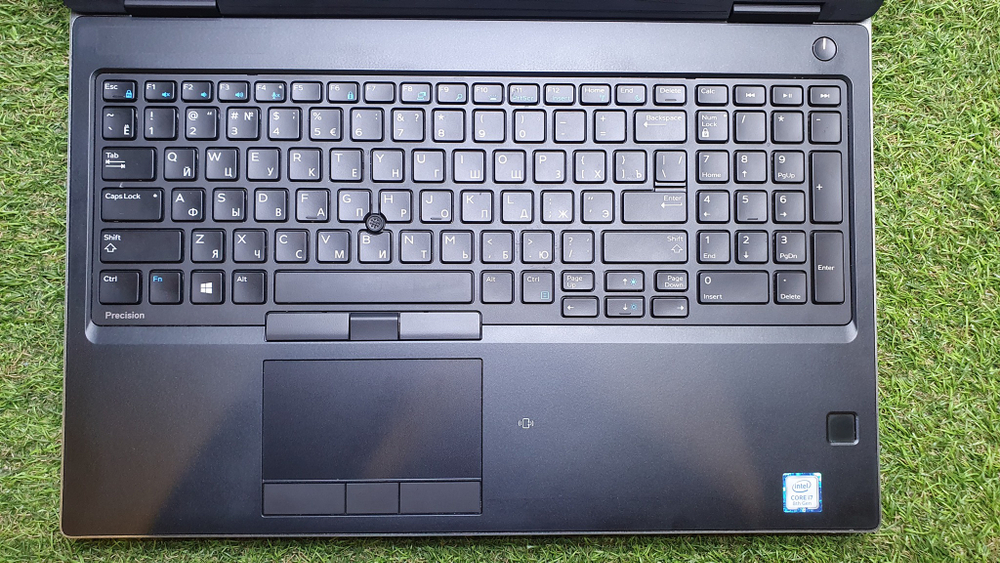 Игровой DELL i7-8/32Gb/Quadro P2000 4Gb/FHD/Precision 7530 [7530-2349]/Windows 10