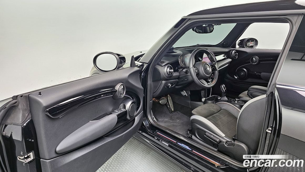 Mini Cooper S JCW (10.2022)