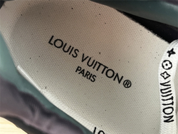Louis Vuitton  GO 0213