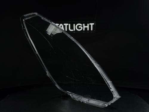 Левое стекло фары Hyundai H1 Grand Starex 2007-2019