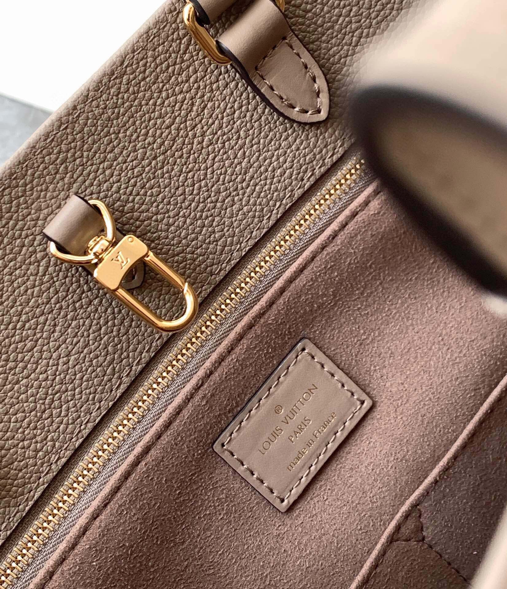Louis Vuitton Onthego MM