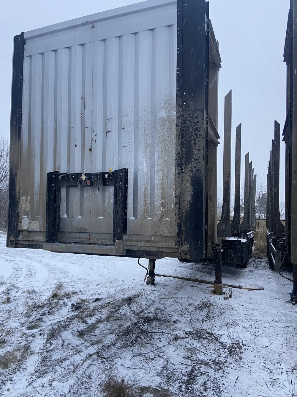 KOLUMAN S Полуприцеп сортиментовоз S