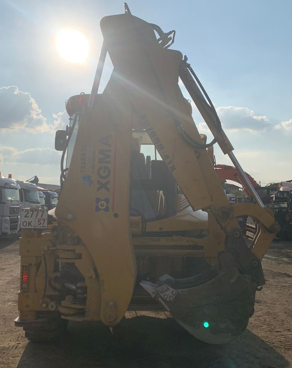 XGMA XG765* Экскаватор-погрузчик XG765H-4TX (Дизельный, 4,8 л, 102 л.с., АТ)