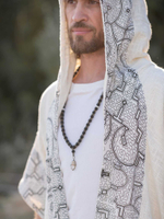 Накидка с капюшоном и орнаментом Аяуаска