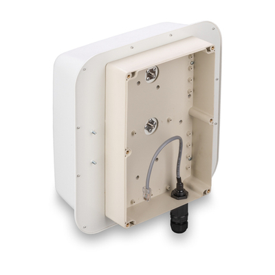 Широкополосная 3G/4G MIMO антенна усилением 15 дБ KAA15-700/2700 BOX (U.fl)