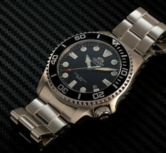 часового бренда Orient AUTOMATIC модель RA-AC0K01B10B