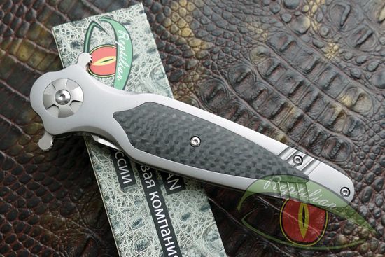 Складной нож REPTILIAN Магистр 1-2 c клинком из стали D2, рукоять карбон
