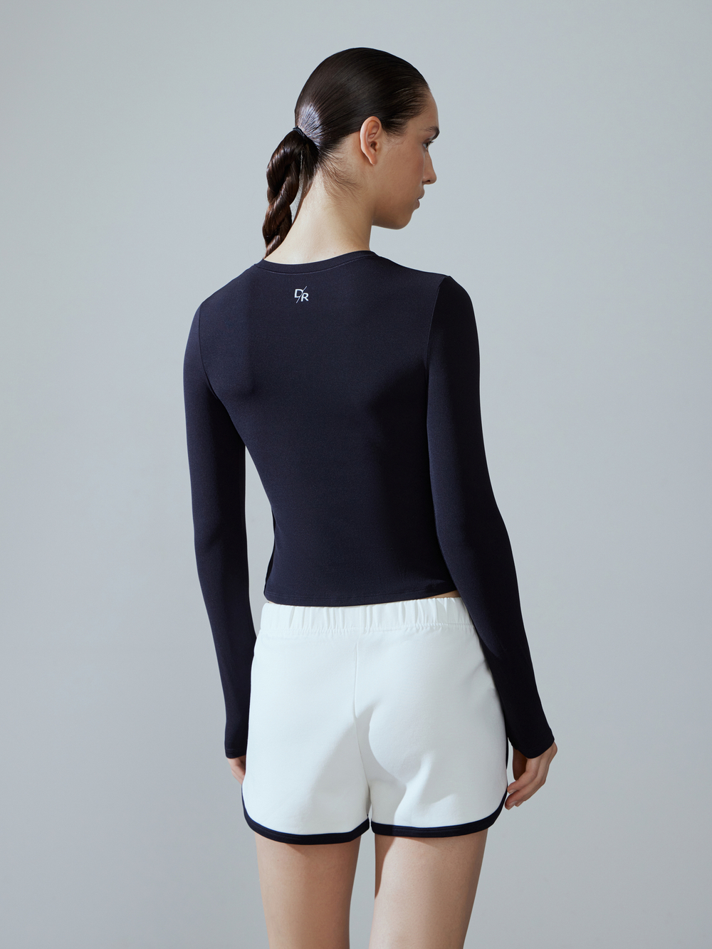 Лонгслив Simple Longsleeve in Black