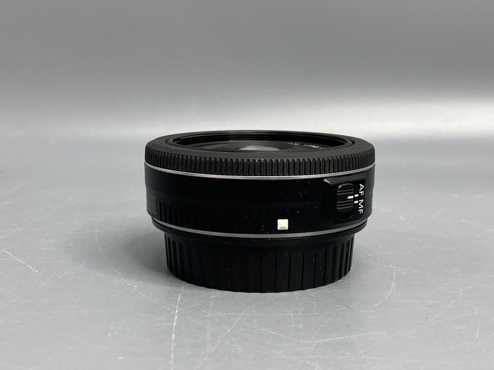 Canon EF-S 24mm 2.8 STM