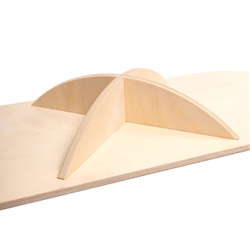 игра Балансборд (одна точка опоры)