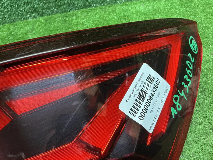 Фонарь правый внешний VW Touareg 3 (2018-2023)