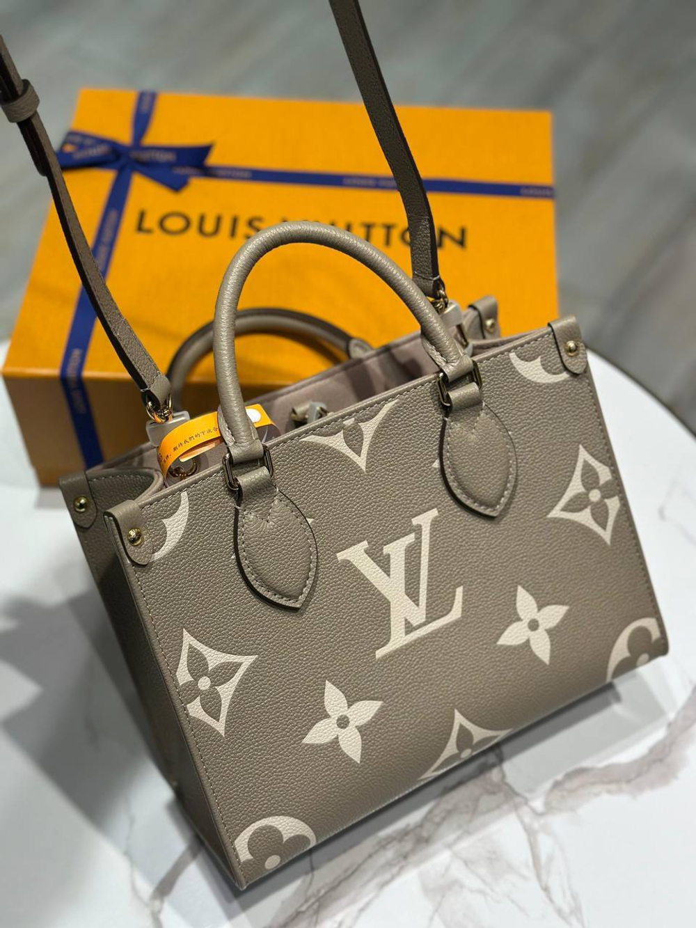 Сумка Louis Vuitton