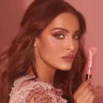 Румяна кремовые матовые Pillow Talk Matte Beauty Blush Wand Pillow Talk