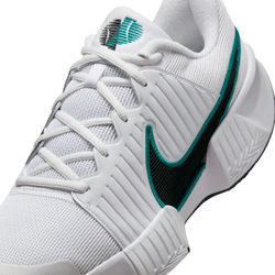 Мужские теннисные кроссовки Nike Zoom GP Challenge Pro - white/black radiant/emerald
