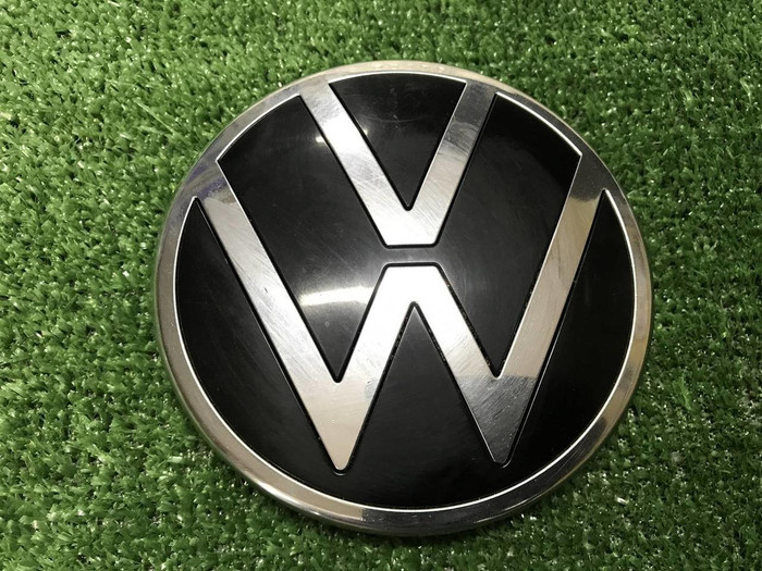 Эмблема решетки радиатора VW Polo 6 (2020-2022)