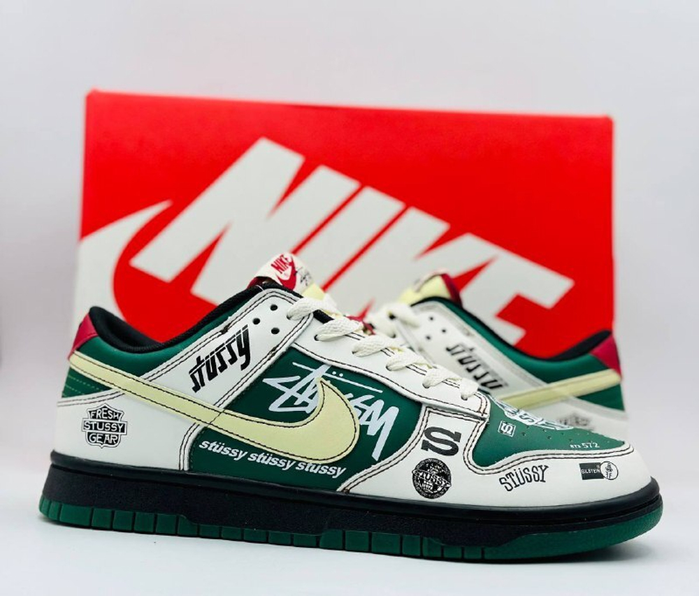 Мужские кроссовки Nike SB Dunk Low