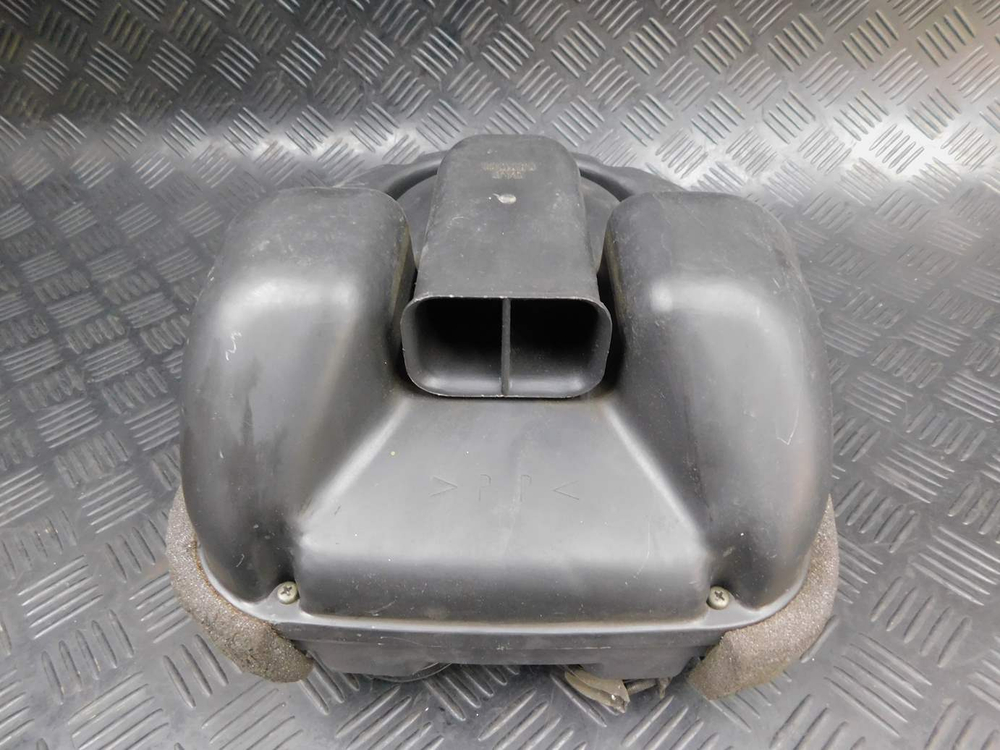 Корпус воздушного фильтра Yamaha TDM850 RN03J 2001