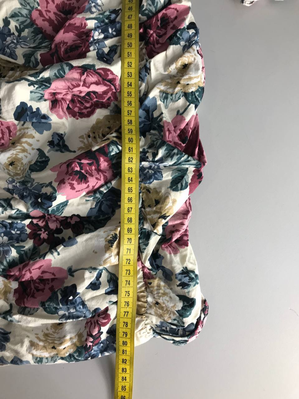 Платье Stradivarius короткое, маркировка S, визуально на 44 размер