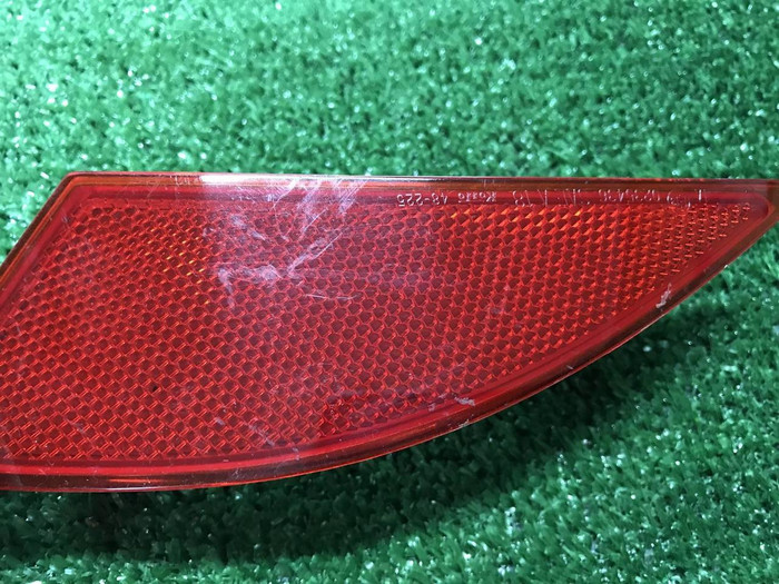 Катафот левый Lexus RX 4 (2019-2022)