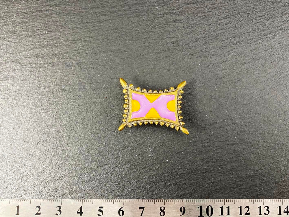 Фибула. Каролинги 6-7 в. (эмаль)