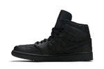 Кроссовки Jordan Air Jordan 1 Mid Se "Black Quilted" (Женская размерная сетка)