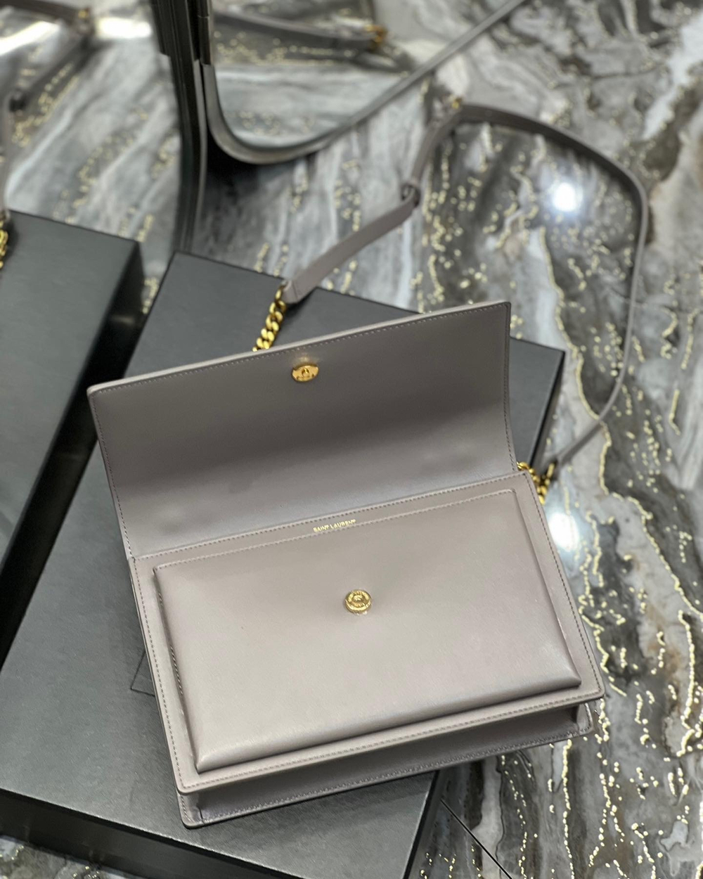 Saint Laurent Sunset Medium 22 cm