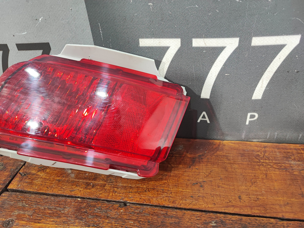 ПТФ задний левый Toyota Land Cruiser Prado 150 09-17 Б/У Оригинал 8159160270