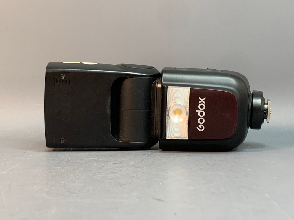 Godox V860III