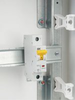 KARAT Автоматический выключатель ВА47-60M 1P B 10А 6кА IEK