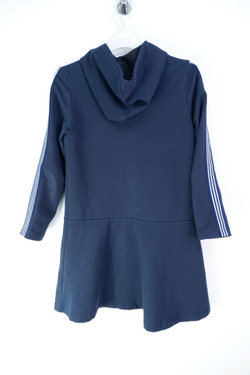 Платье SKYLAKE спортивное на 9-10 лет