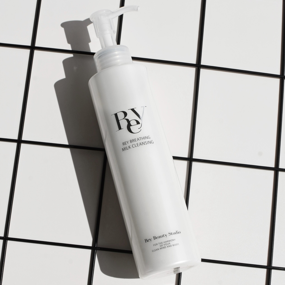 Молочко с лактобактериями для снятия макияжа и очищения 2 в 1 Rey Breathing Milk Cleansing