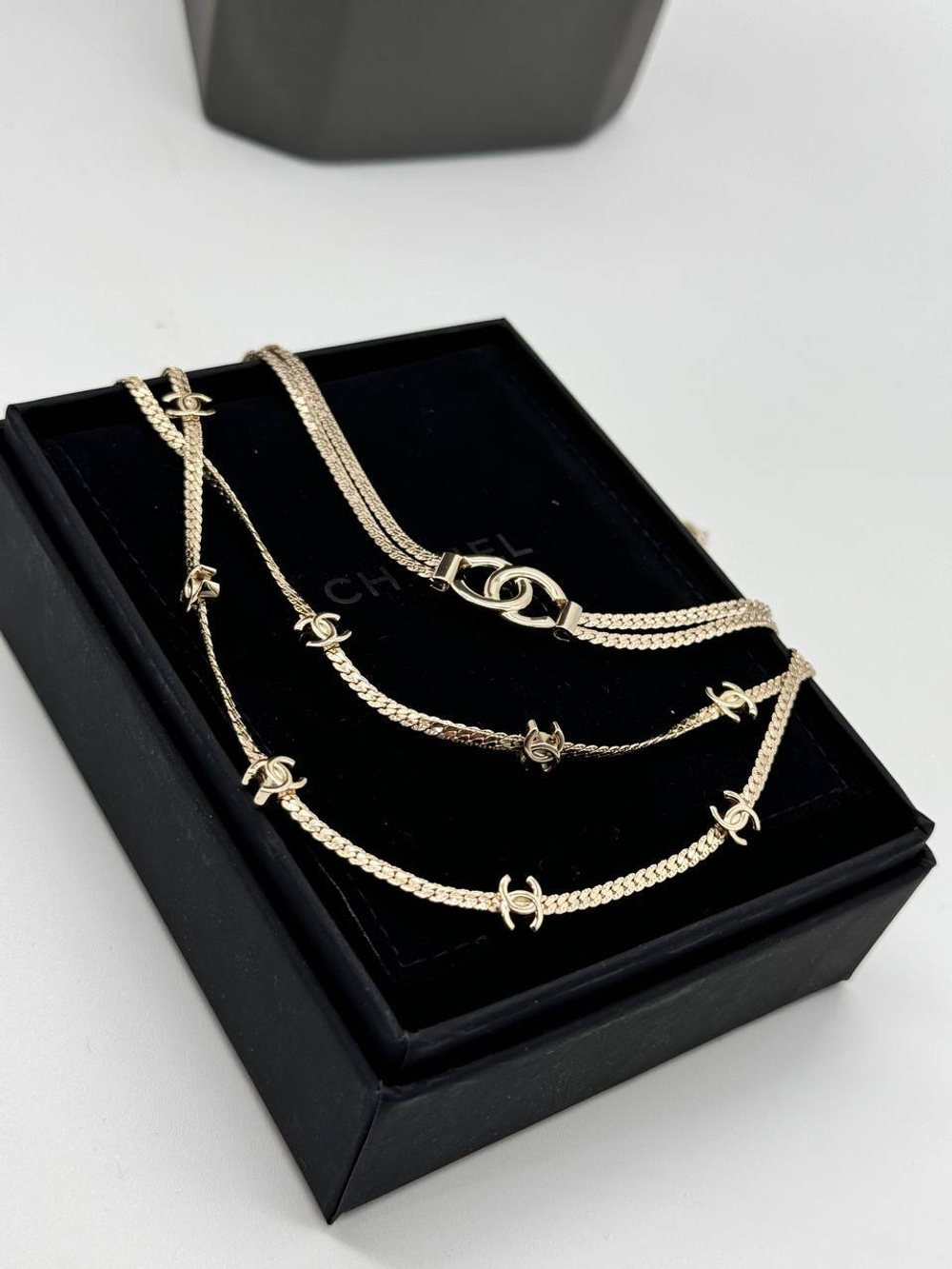 Бусы CHANEL