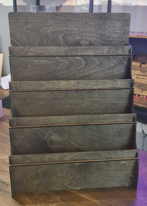 Стенд на 4 полочки