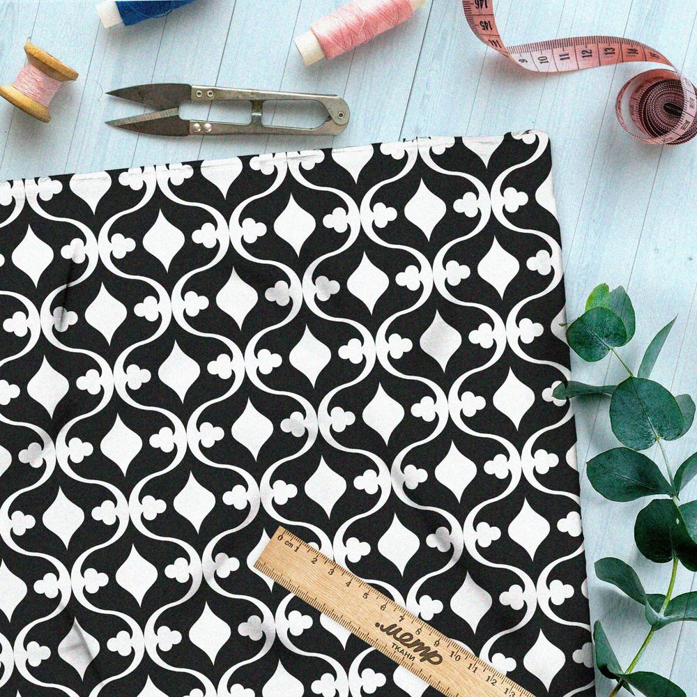 Ткань оксфорд 210 чёрно-белые крести и пики