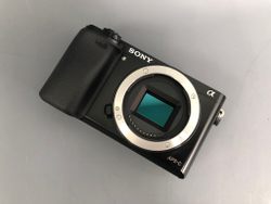 Sony A6000 kit E PZ 16-50mm OSS 690 кадров