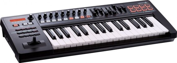 ROLAND A-300PRO миди клавиатура 32 клавиши, скорость нажатия и послекасание