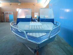 Алюминиевая моторно-гребная лодка Охотник 420К