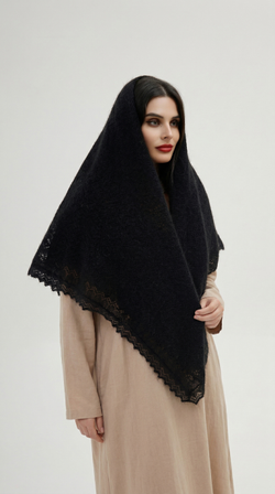 Оренбургский пуховый платок П2-125-07 черный