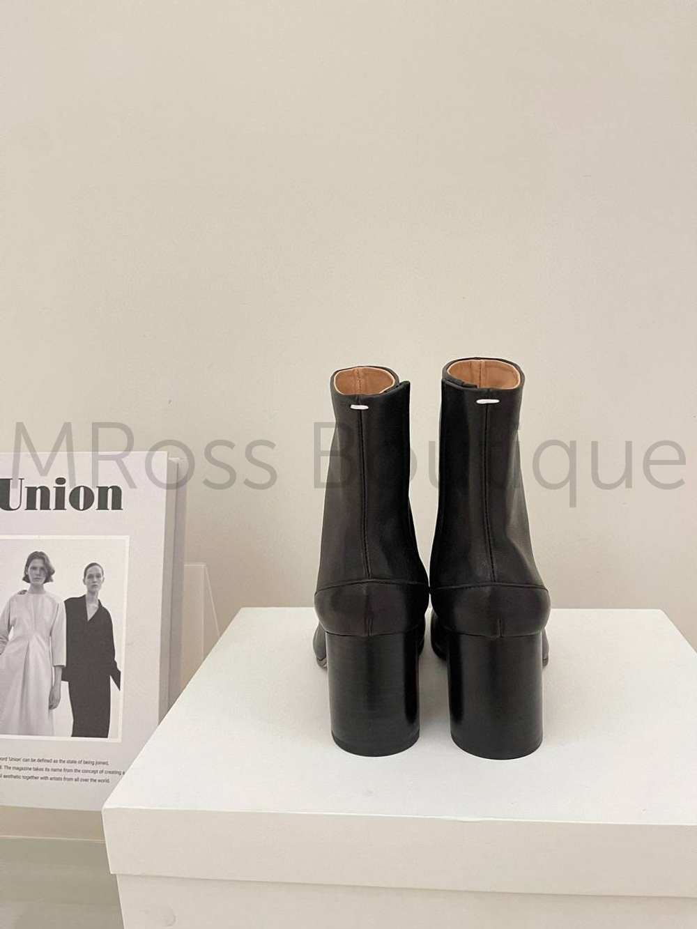 Черные кожаные ботильоны Tabi Maison Margiela