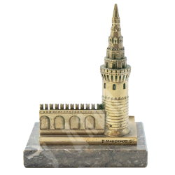 Бронзовая настольная скульптура (пресс-папье) «Москва. Кремль. Водовзводная башня». 1969 г.
