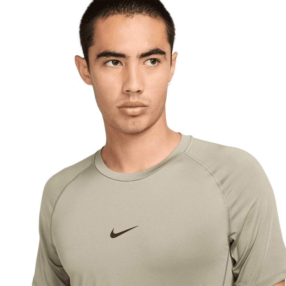 Баскетбольная футболка Nike Pro Dri-FIT Green T-Shirt