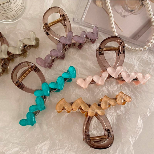 Крабик для волос "Chrome Hearts"