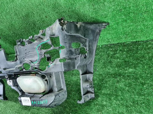 Кронштейн переднего бампера Mercedes C w203 (2000-2008)