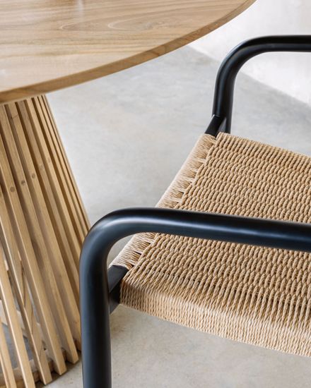 Стул Glynis черный натуральный La Forma Испания