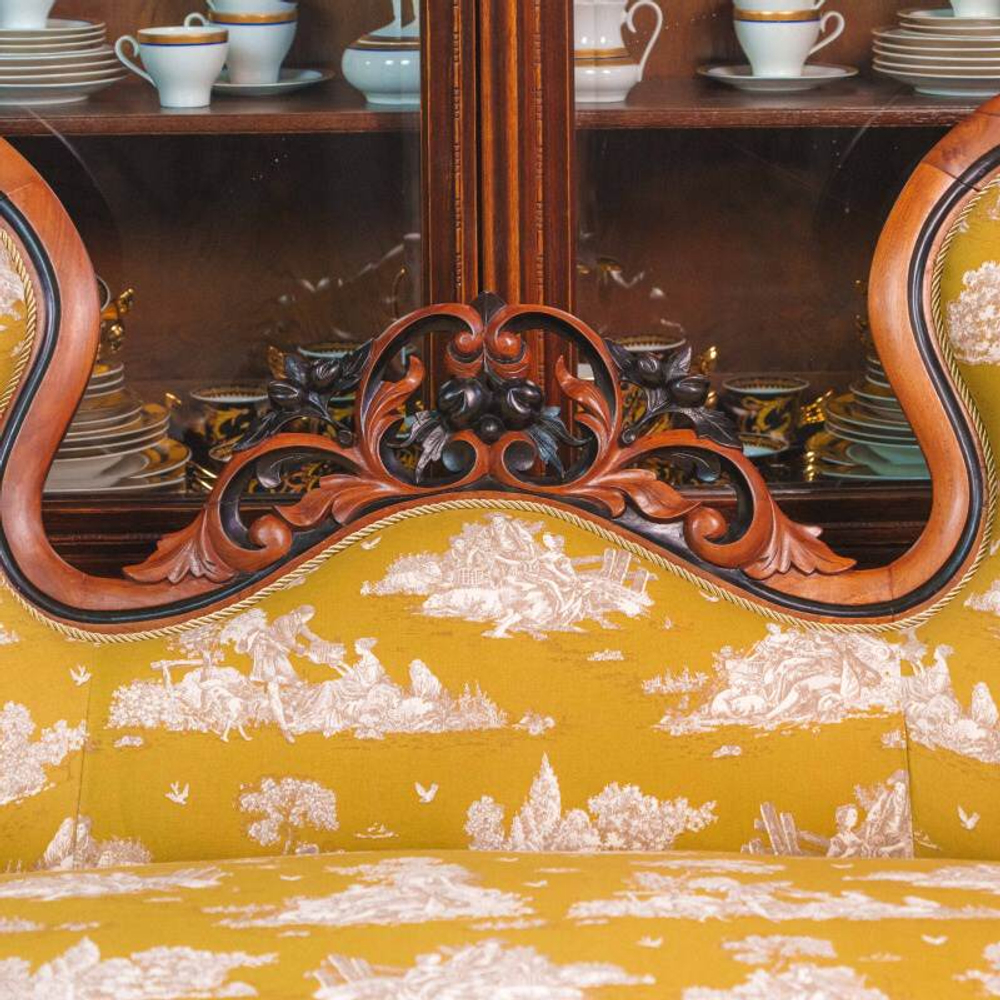 Диван в стиле Луи Филиппа