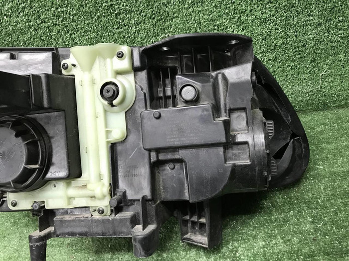 Фара левая Genesis GV80 (2020-2023) LED